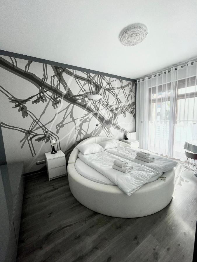 Pina Colada - Neptun Park By Oneapartments Gdańsk Exteriör bild